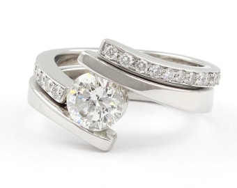 3 carat Round Cut Diamond Bridal Set in 18k White Gold