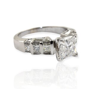 Vintage Princess Cut Diamond Engagement Ring in 18k White Gold