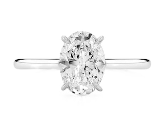 Anello solitario in platino con diamante ovale da 2,00 carati, purezza F/VS1, certificato GIA - Oro 48 carati