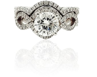 Gorgeous Round Cut Bridal Set