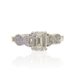 Emerald Cut Diamond Engagement Ring in 18k White Gold
