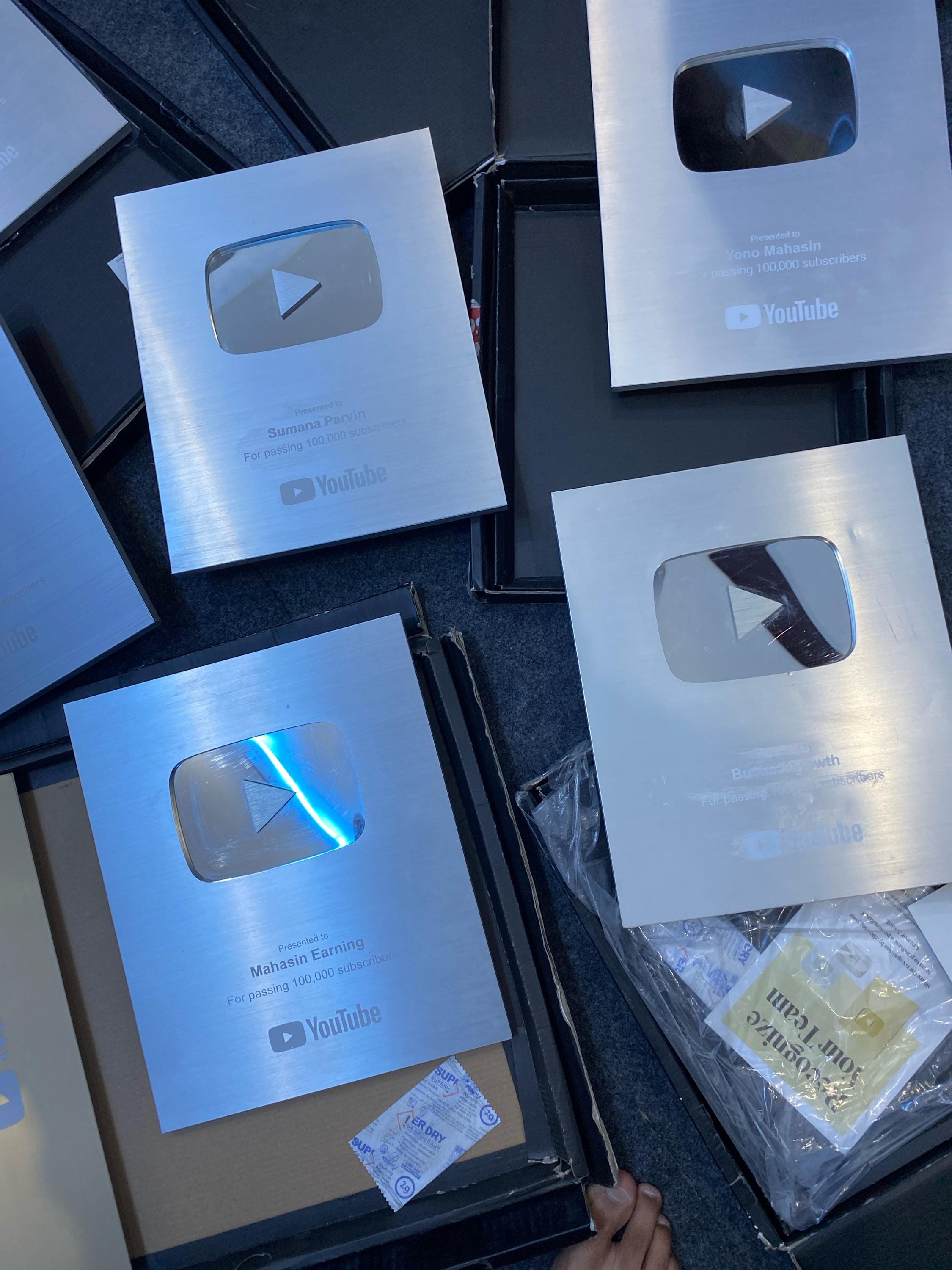 Youtube awards - Etsy 日本