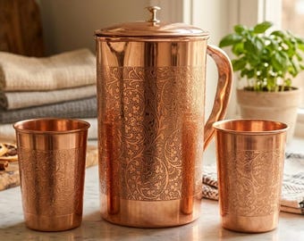 Brocca d'acqua in rame puro al 100%, caraffa ayurvedica in rame con coperchio, brocca in rame martellato fatta a mano, benefici per la salute, yoga e decorazione per la casa