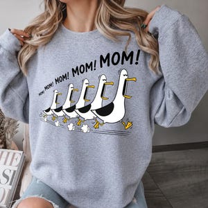 Seagull Meme PNG, Funny Mom Life Chaos Design, Sassy Bird Flock Humor, Relatable Parenting Meme, Minimal Cartoon Graphic (Digital Download)