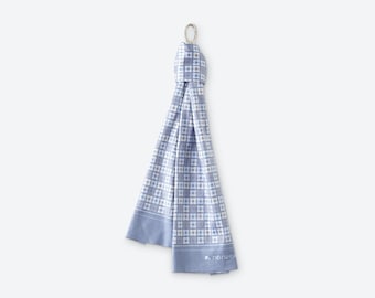 Norwex Optic Scarf signature flora blue
