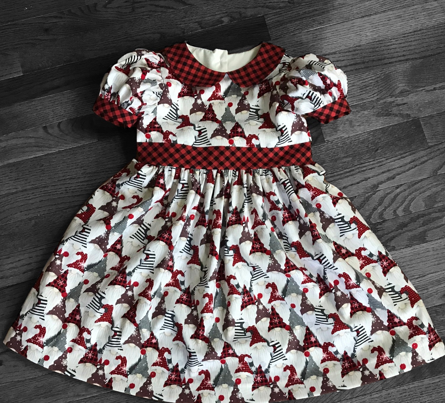 gnome christmas dress Holiday Gnomes Party Do you pour over