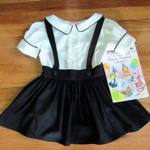 Conjunto colegiala falda y blusa imagen 4