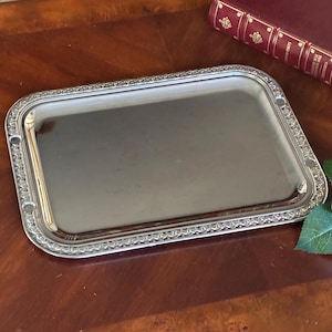 Vintage Silver Plated Rectangular Vanity Tray, Ornate Gadroon Edge, Regency Decor (31cm x 23cm)