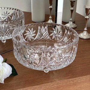 Vintage-Schale aus Kristallglas mit Windmühlenschliff, Bonboniere aus böhmischem Glas, Sternenprismen-Design, Obstschale, dreibeiniger Schmuckhalter