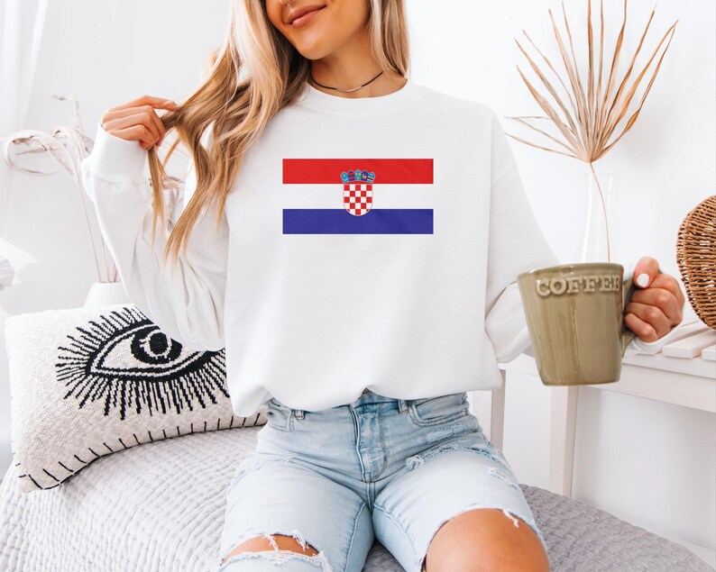 Soccer 2026 World USA #4 Croatia Jersey Style Football Inspired Graphic Tee, 2-Sided Casual Player Croatian Tribute Design Unisex Tshirt image 8