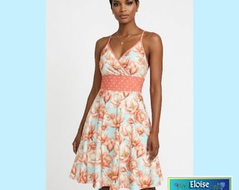 Vestido cruzado de mujer con estampado de magnolia de la colección Tashia