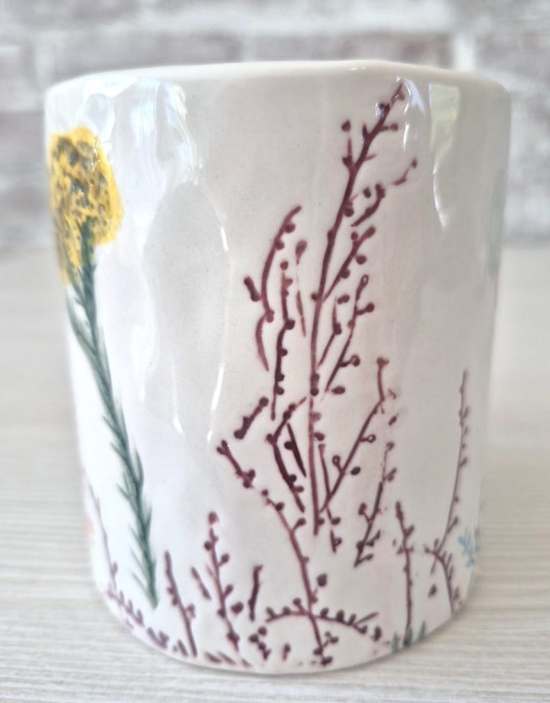 Anthropologie Dagny Hand Painted INITIAL C Monogram Stoneware Mug Botanical afbeelding 4