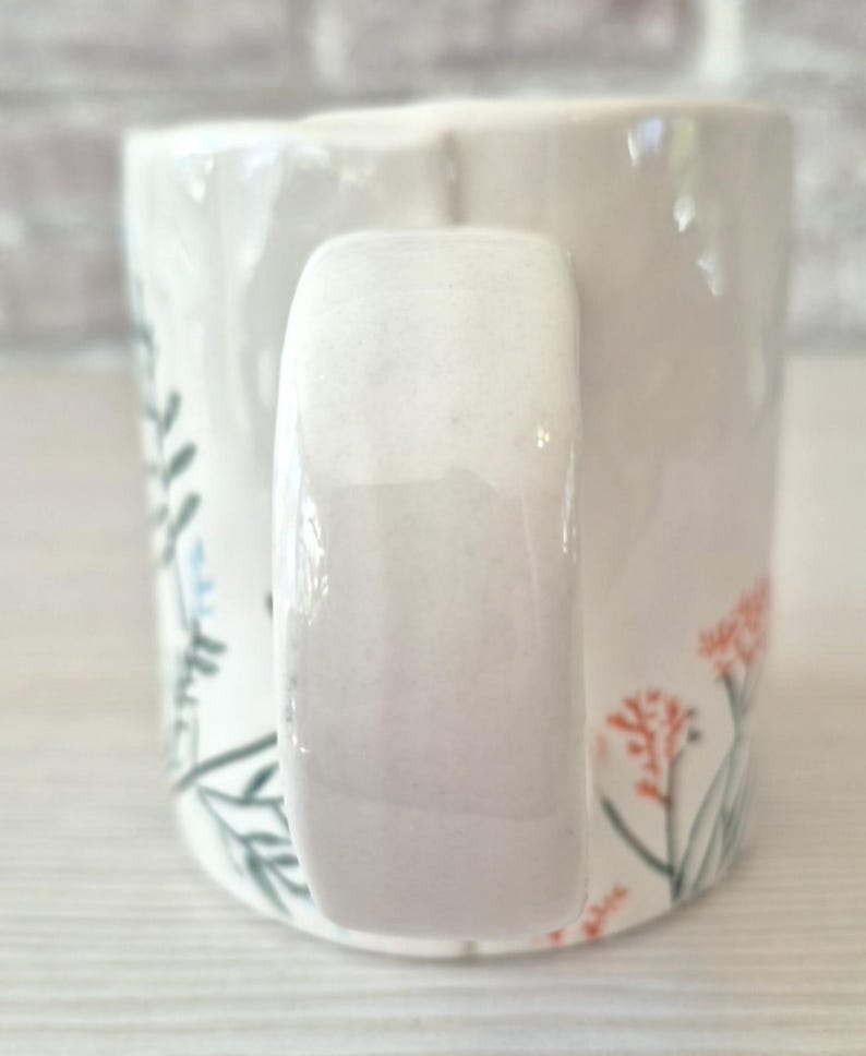 Anthropologie Dagny Hand Painted INITIAL C Monogram Stoneware Mug Botanical afbeelding 8