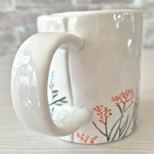 Anthropologie Dagny Hand Painted INITIAL C Monogram Stoneware Mug Botanical afbeelding 7
