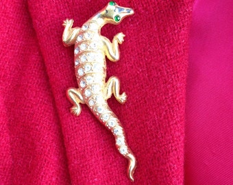 Fabelhafte vintage EIDECHSE Brosche Gold + Strass + Smaragd GREEN EYES Salamander Gecko Reptil Chamäleon Anstecknadel 1940er Jahre Art Deco funkelnd!