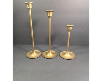 Mässingsljusstakar Set med 3 graderade koniska ljusstakar MCM 8" 7" 5"