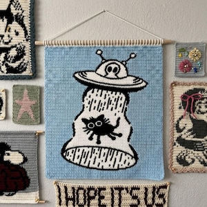 Alien and Cat Pattern PDF, Funny Cat Wall Hanging Design, Whimsical Animal Tapestry Chart, Funny Room Decor Digital Download