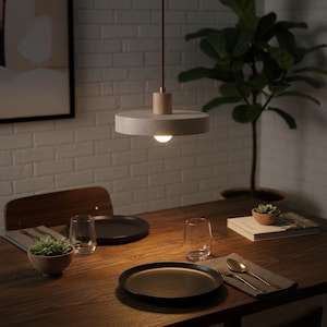 Lámpara colgante de disco de hormigón / Lámpara de techo con detalles de madera / Iluminación minimalista industrial
