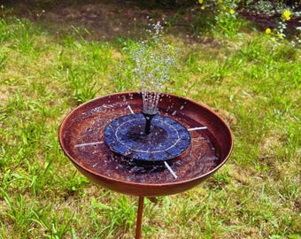 Kit de pompe pour fontaine solaire extérieure avec 6 buses fontaine d'eau de bain d'oiseaux flottante pour décoration d'arrière-cour de patio d'étang de jardin