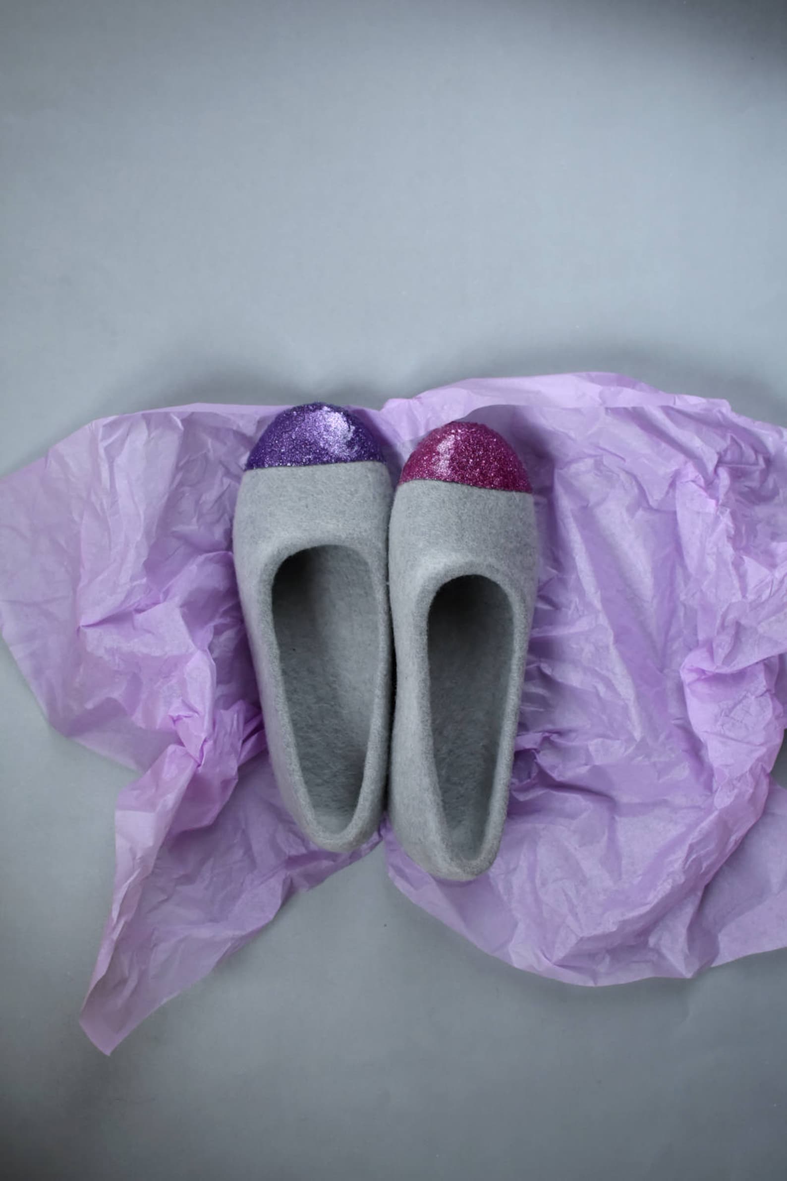 women felted ballet flats - glitter slippers - women felt slippers - grey slippers for her - wool slippers - fuchsia glitter - p women felted ballet flats - glitter slippers - women felt slippers - grey slippers for her - wool slippers - fuchsia glitter - p