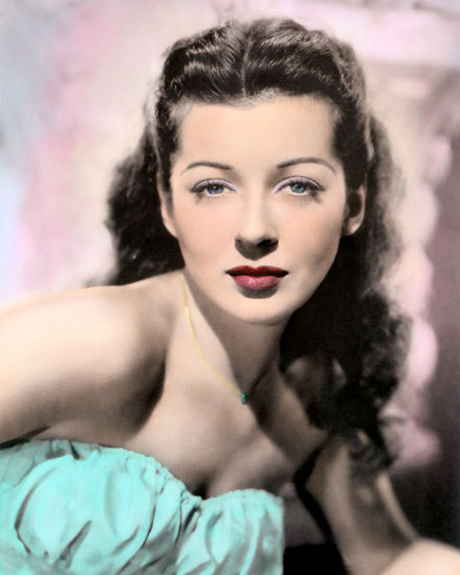 Color gail russell