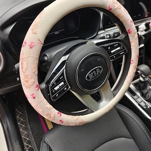Pink Floral Steering Wheel Cover Cute Embroidery Flower Car Decor Lace Aesthetic Car Accessories for Women Cottagecore New Car Gift