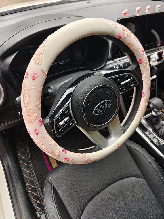 Pink Floral Steering Wheel Cover Cute Embroidery Flower Car Decor Lace Aesthetic Car Accessories for Women Cottagecore New Car Gift