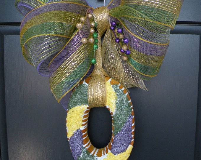 mardi gras king cake door hanger