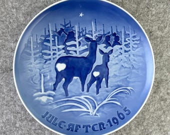 Vintage Bing and Grondahl 1965 Christmas Plate with Box, Danish Blue White Collector Plate