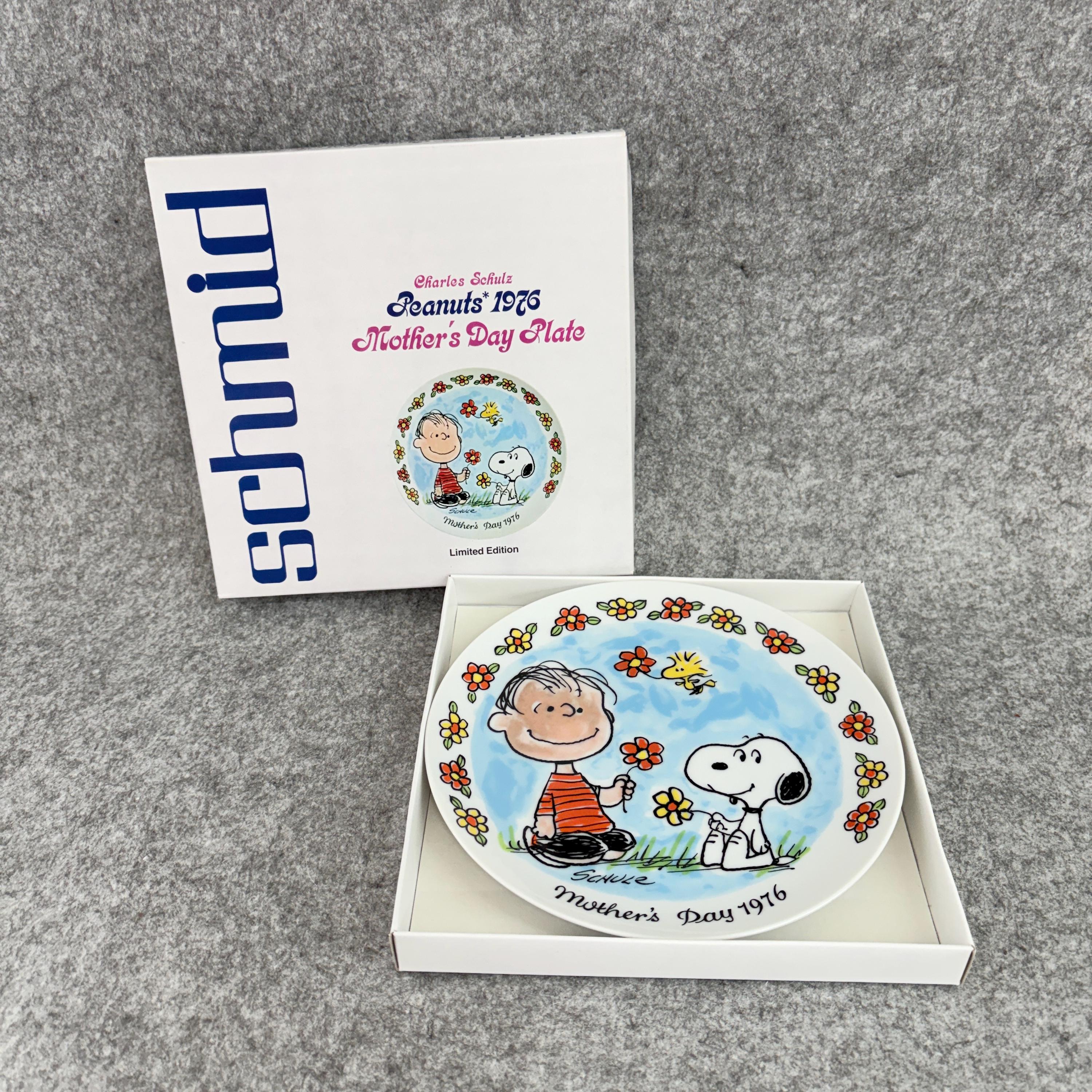 Snoopy Mother's Day - Etsy