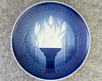 Bing and Grondahl 1976 Montreal Olympics Plate with Box, Danish Blue White Collector Plate