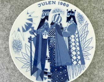 Porsgrund Norway 1969 Julen with Box, Three Wise Men, Norwegian Blue Porcelain