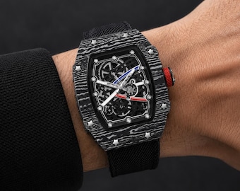 Skeleton Tonneau Uhr Männer Black Carbon Style Quarz Geschenk für ihn