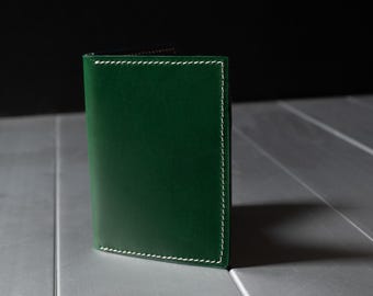 Handmade Leather Bifold Wallet – Italian Buttero Leather, Vertical Card Holder
