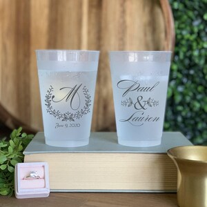 Monogram Frosted Wedding Cups, Modern Wedding Cups, Fancy Elegant Script, Custom Wedding Cups, Plastic Cups, 16oz Frosted Cups