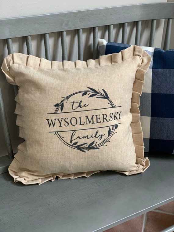 Personalized Couple Names /& Est Date Decorative Pillow Basic Farmhouse Pillow Wedding Anniversary Gift Farmhouse Throw Pillow
