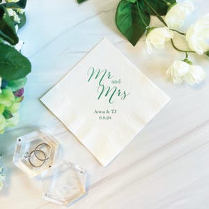Mr and Mrs Personalized Wedding Napkins, Rehearsal Dinner, Engagement Party, Custom Bar Napkins, Custom Wedding Napkins, Wedding Napkins