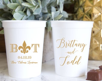Fleur De Lis - Wedding Personalized Stadium Plastic Cups - Engagement Party Favor - New Orleans  - Fiesta Wedding Favor