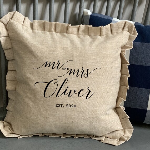Personalized Mr and Mrs Family Pillow Cover, Modern Farmhouse Pillow, Family Name, Customized Wedding Gift, Anniversary, Initial, Est Il_570xn