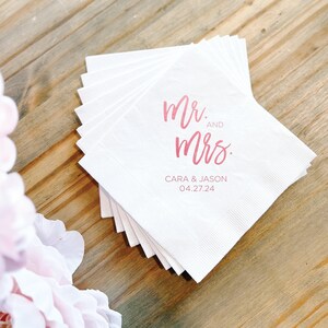Mr and Mrs Personalized Wedding Napkins, Rehearsal Dinner, Engagement Party, Custom Bar Napkins, Custom Wedding Napkins, Wedding Decor