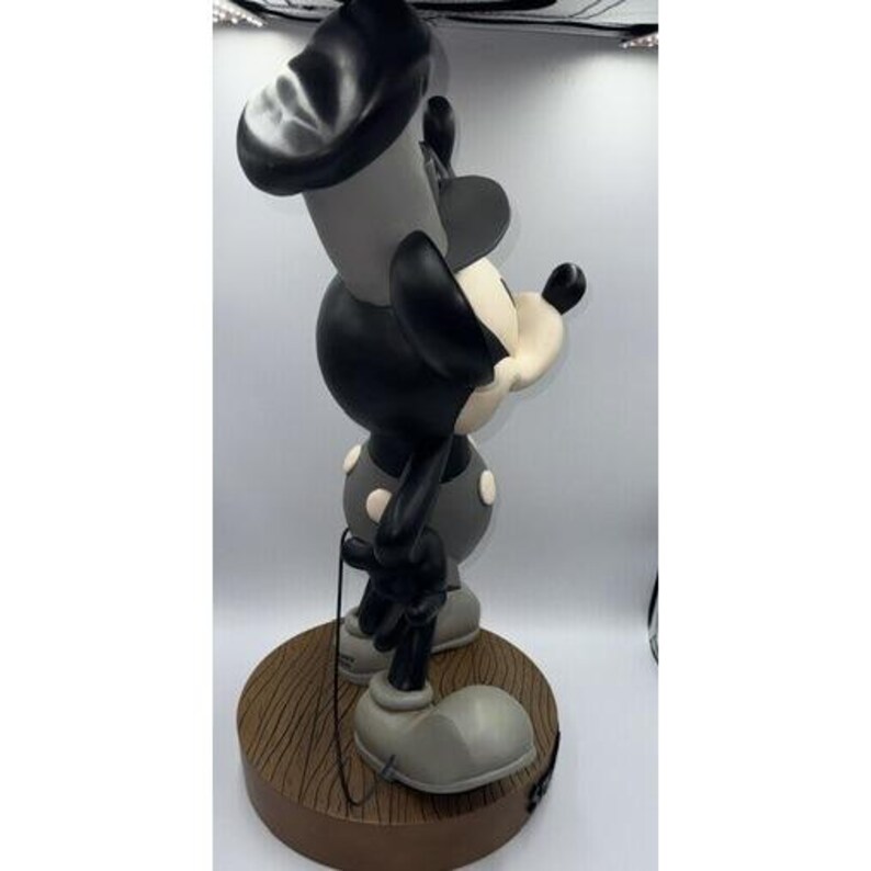 Disney Steamboat Willie Mickey Mouse grande figurine de collection en résine 2001 image 7