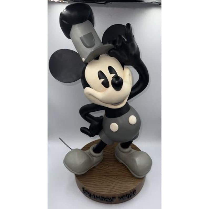 Disney Steamboat Willie Mickey Mouse grande figurine de collection en résine 2001 image 1