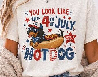 Divertente hot dog del 4 luglio PNG, hot dog retrò americano PNG, design patriottico bassotto, grafica maglietta rossa bianca blu