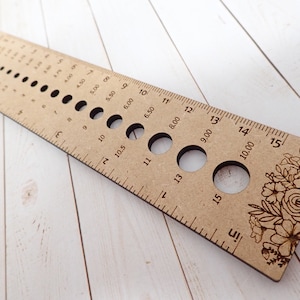 Combination Knitting Needle Gauge & 6&quot; Ruler, small needle gauge. 6&quot; ruler and needle gauge. long knitting ruler