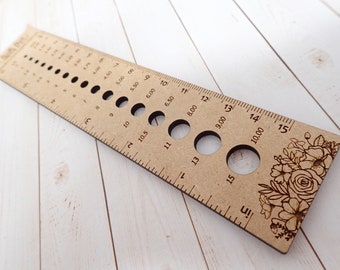 Combination Knitting Needle gauge, small needle gauge. 6" ruler and needle gauge. long knitting ruler