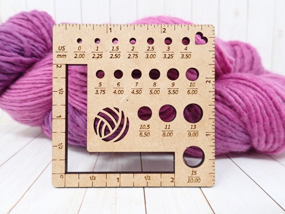 Island Wools Wood Needle Gauge & Ruler