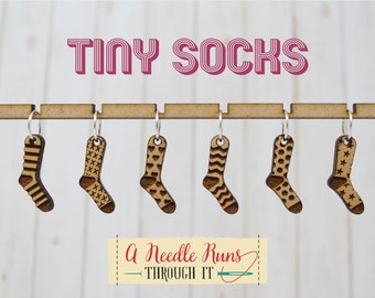 Tiny Socks stitch marker set, sock knitter, snag free stitch markers. Toe Up socks, crochet stitch markers, progress keepers. knitted socks