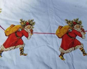 Mamelok English Vintage Style Frieze Garland- 10 Die Cut Father Christmas Santa Carrying Toys 9&#39; Cord R24