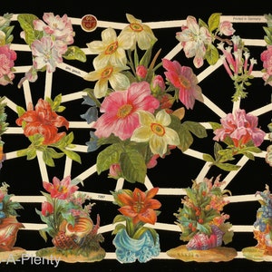 Duitse reliëf vintage stijl schroot gestanst - schelpen en bloemen EF7287