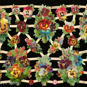 Troqueles de corte en relieve de estilo vintage alemán - WOW Purple Pansies / Flowers EF7356